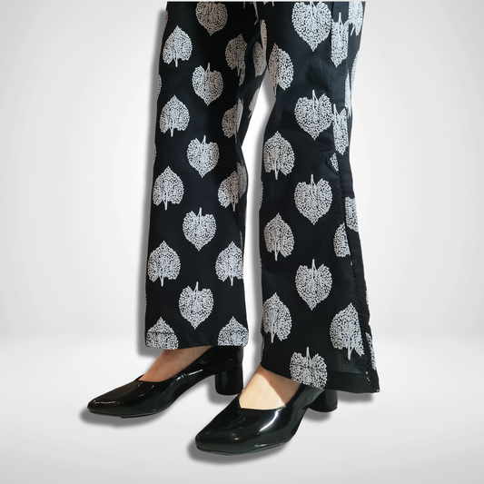 Black & White Leaf Puff Embossed Printed Trouser